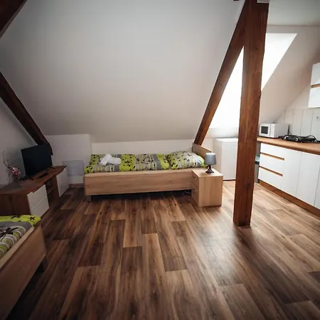 ゲストハウス Restaurace Cp.2