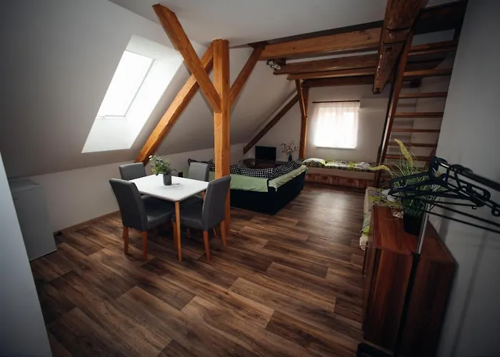 Restaurace Cp.2 Gasthuis 3*